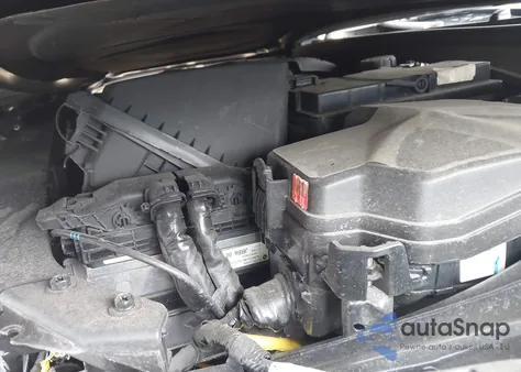 2022 Hyundai Elantra Sel z USA, uszkodzony, nr VIN 5NPLS4AG2NH078865